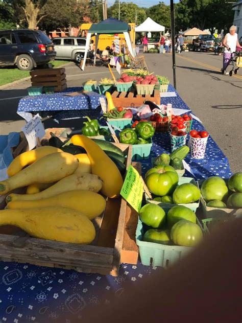 Wayne County Farmers Market .